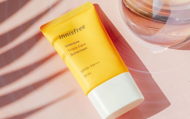 Kem chống nắng Innisfree Intensive Triple Care Sunscreen được nhiều tín đồ làm đẹp lựa chọn