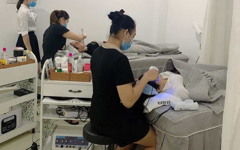 Anh Lee Academy là cơ sở đào tạo spa được nhiều bạn trẻ tại Bình Dương lựa chọn