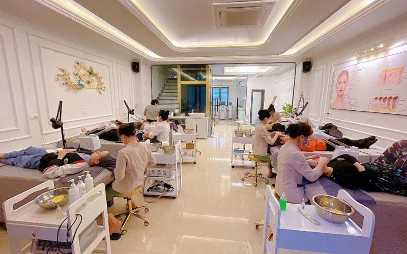 Cơ sở vật chất học tập hiện đại và tiện nghi của MyNa Beauty Academy