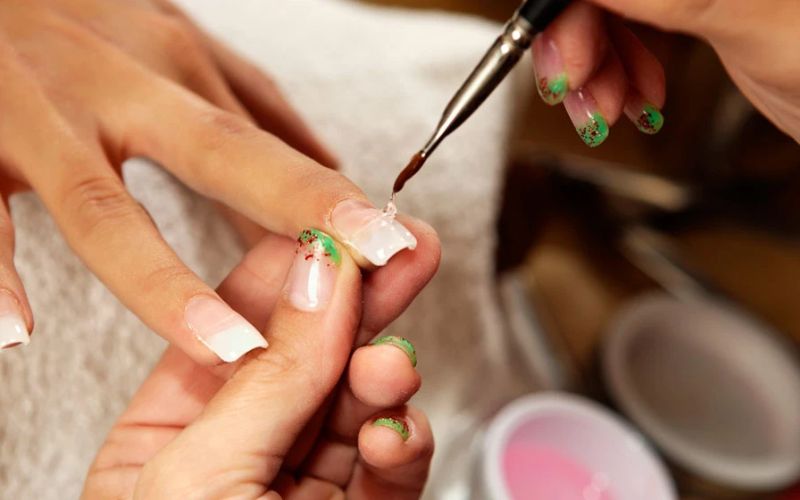 Nghề nghiệp được mở rộng hơn sau khi học nail