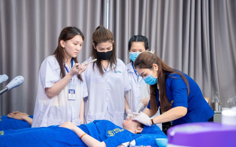 Seoul Academy có chương trình đào tạo spa toàn diện 