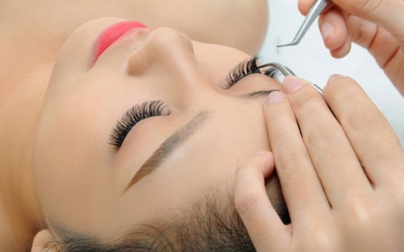 Bi Tay Eyelash đa dạng các cấp độ học nối mi dành cho học viên