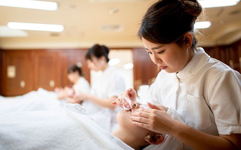 Nhật Bản chú trọng cho học viên thực hành spa nhiều hơn học lý thuyết