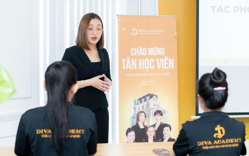 DIVA Academy cung cấp nhiều khóa học đa dạng mọi phong cách trang điểm