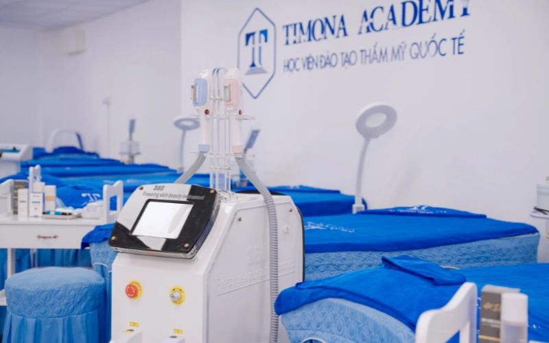 Môi trường học chăm sóc da tại Timona Academy được trang bị đầy đủ tiện nghi 