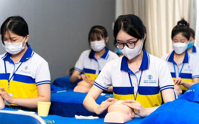 Seoul Academy hỗ trợ tìm việc làm mức lương cao cho học viên sau khi tốt nghiệp