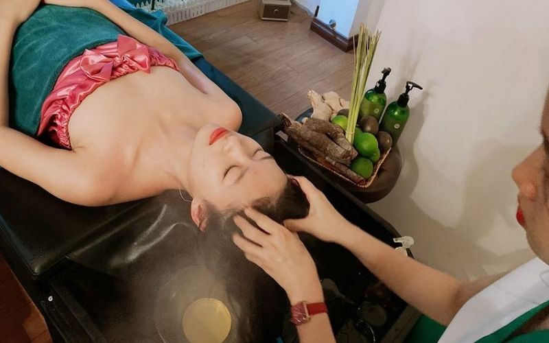 Nội dung học gội đầu dưỡng sinh tại Ellen Beauty & Spa cân bằng lý thuyết và thực hành 