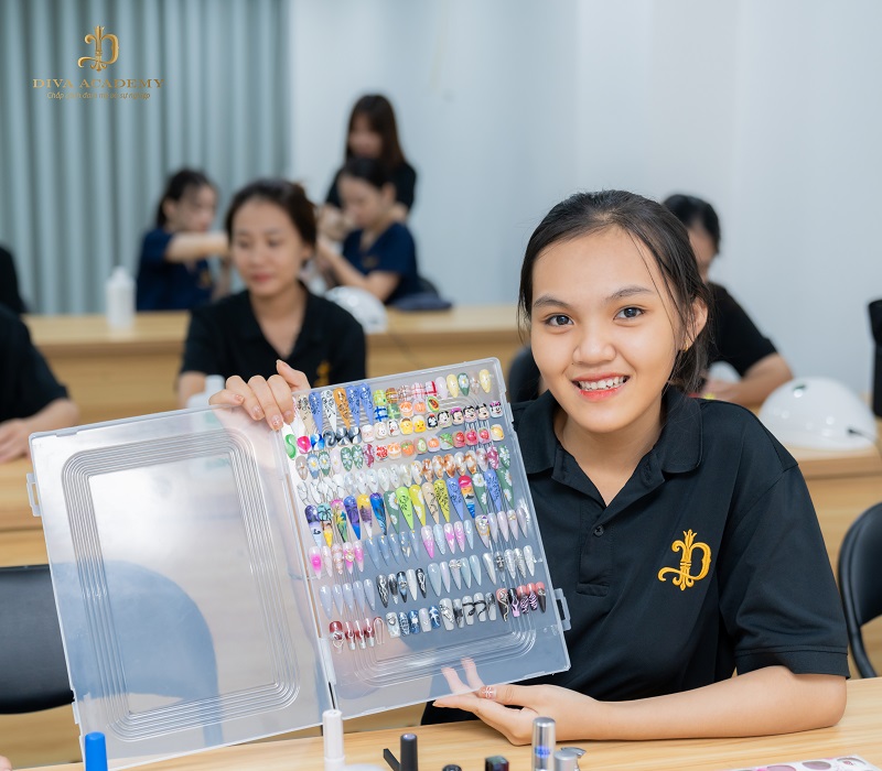 Tham khảo ý kiến phản hồi từ học viên cũ giúp bạn đánh giá đúng chất lượng khóa học