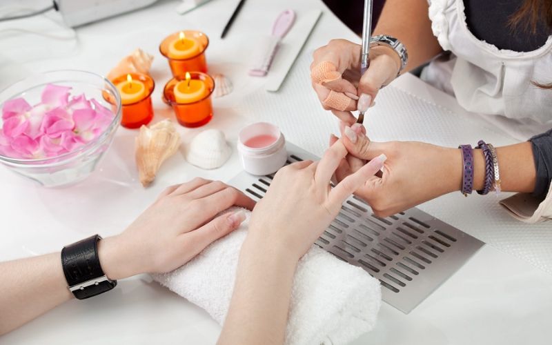 Kỹ năng nail vững vàng giúp thợ nail đáp ứng mọi nhu cầu từ khách hàng tốt nhất 