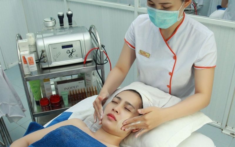 Học viên có cơ hội làm việc tại các chi nhánh spa Lady sau tốt nghiệp 