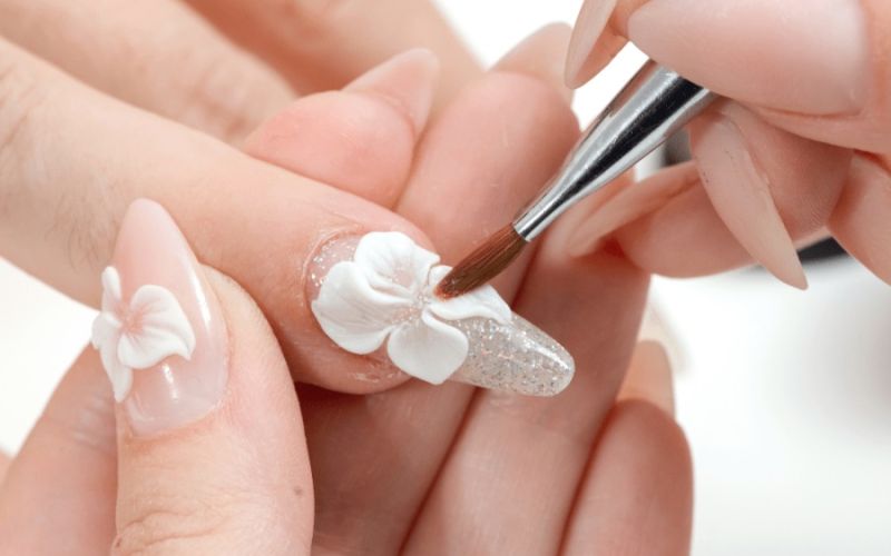 Nghề nail ở Việt Nam luôn đòi hỏi bạn có kỹ năng và sự sáng tạo phong phú 