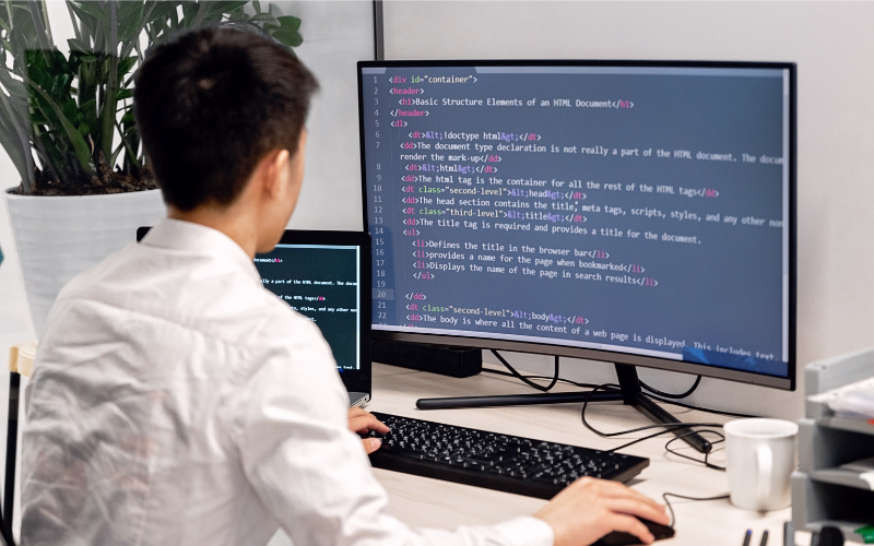 Nghề lập trình viên phù hợp cho người hướng nội yêu thích lĩnh vực kỹ thuật